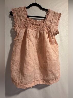 Tahari Peach Crochet Yoke Sleeveless Blouse